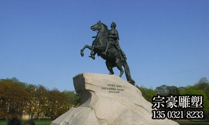 骑马人物铜雕塑 骑马人物铜雕塑