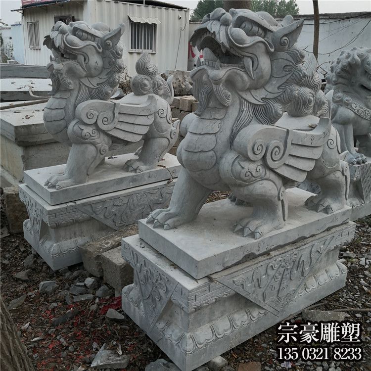 庭院小区大理石石雕会飞的貔貅雕塑 庭院小区大理石石雕会飞的貔貅雕塑