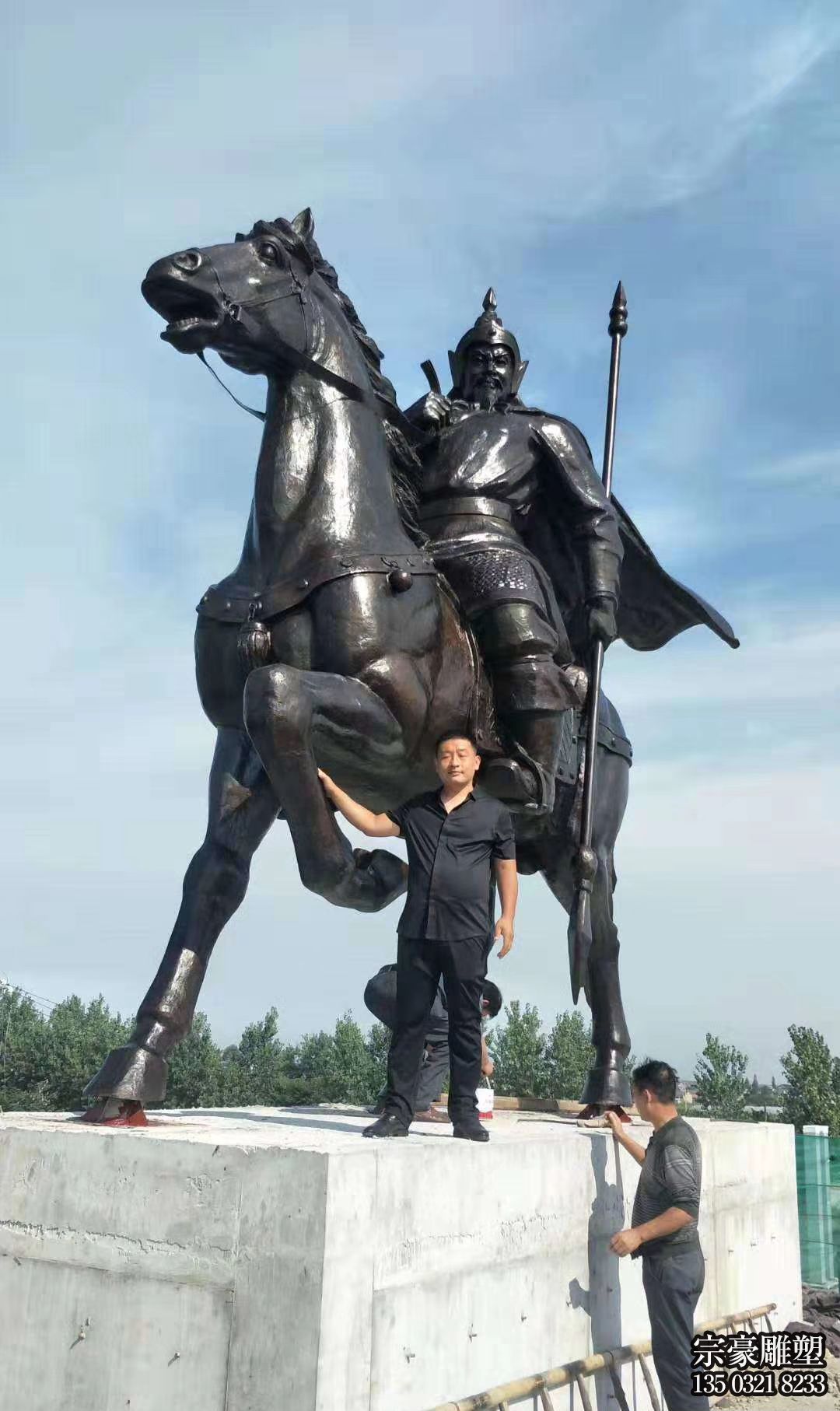 纯铜铸造古代骑马将军铜雕 纯铜铸造古代骑马将军铜雕