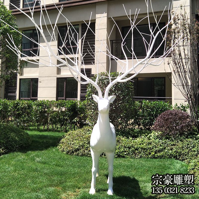 玻璃钢树枝梅花鹿雕塑 玻璃钢树枝梅花鹿雕塑