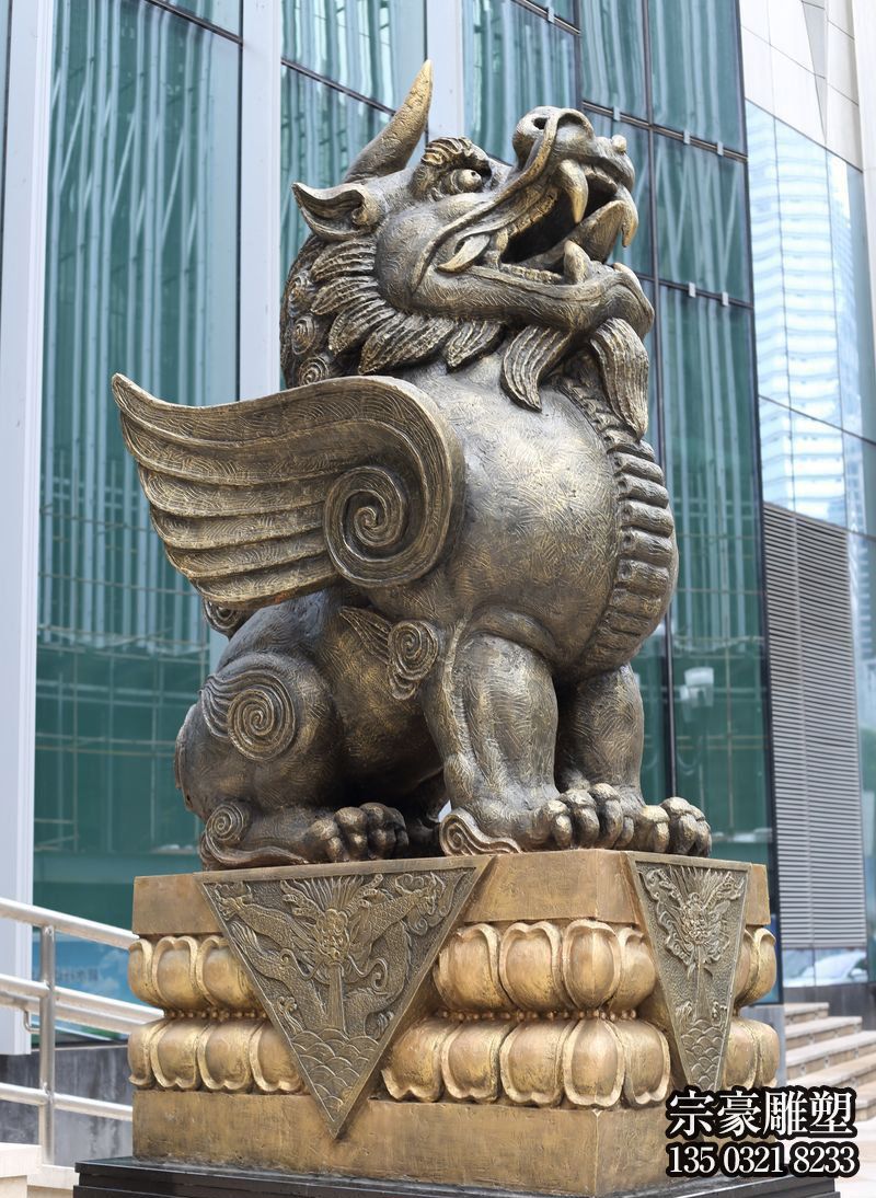 纯铜铸造独角神兽雕塑 纯铜铸造独角神兽雕塑