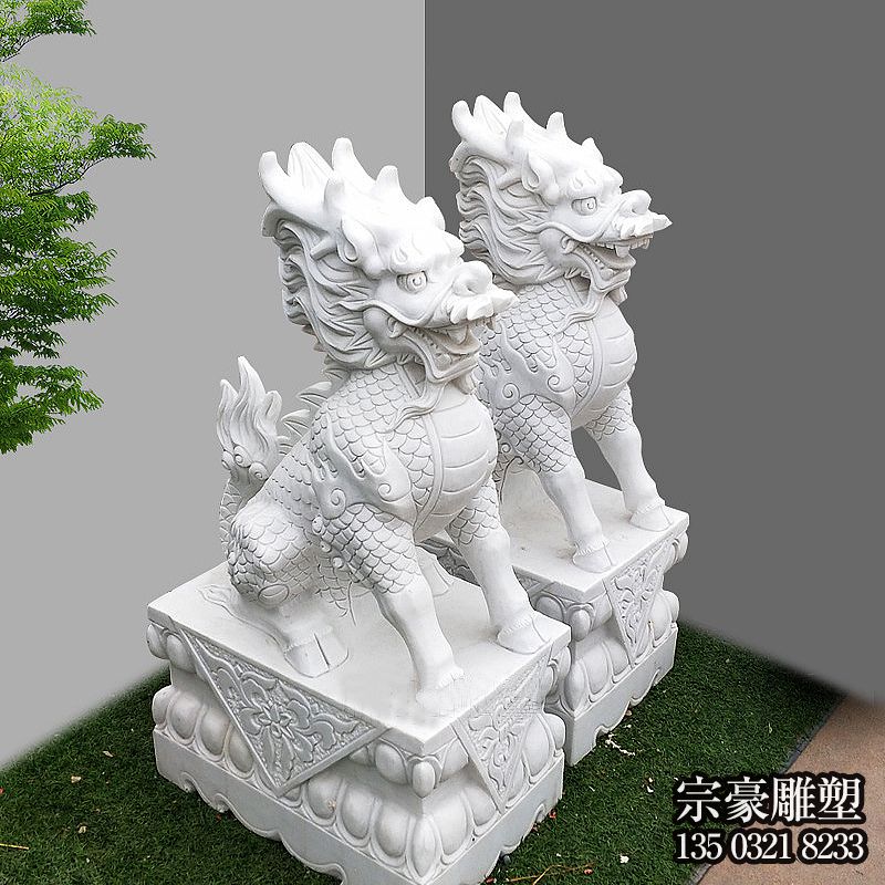 汉白玉石雕麒麟神兽雕塑 汉白玉石雕麒麟神兽雕塑