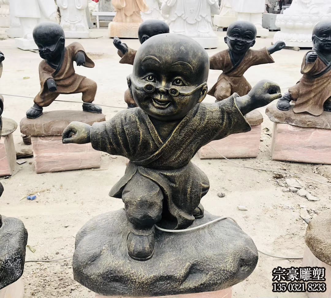 玻璃钢仿铜可爱小和尚雕塑