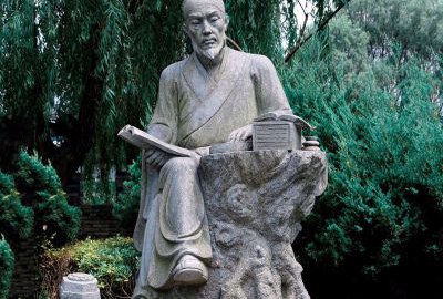 古代发明家印刷术发明者沈括石雕塑像